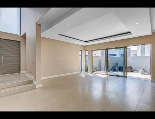 3 BEDROOM CLUSTER FOR SALE IN BRYANSTON